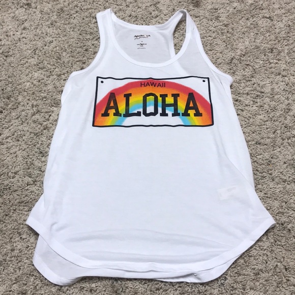 Tank tops/ crop tops - Picture 2 of 5